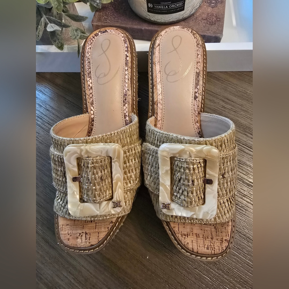 Sam Edelman Platform Slides